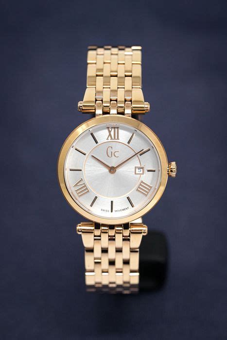 marke original guess modell x57003l1s|Guess Collection X57003L1S 28mm Gold Plated Stainless Steel .